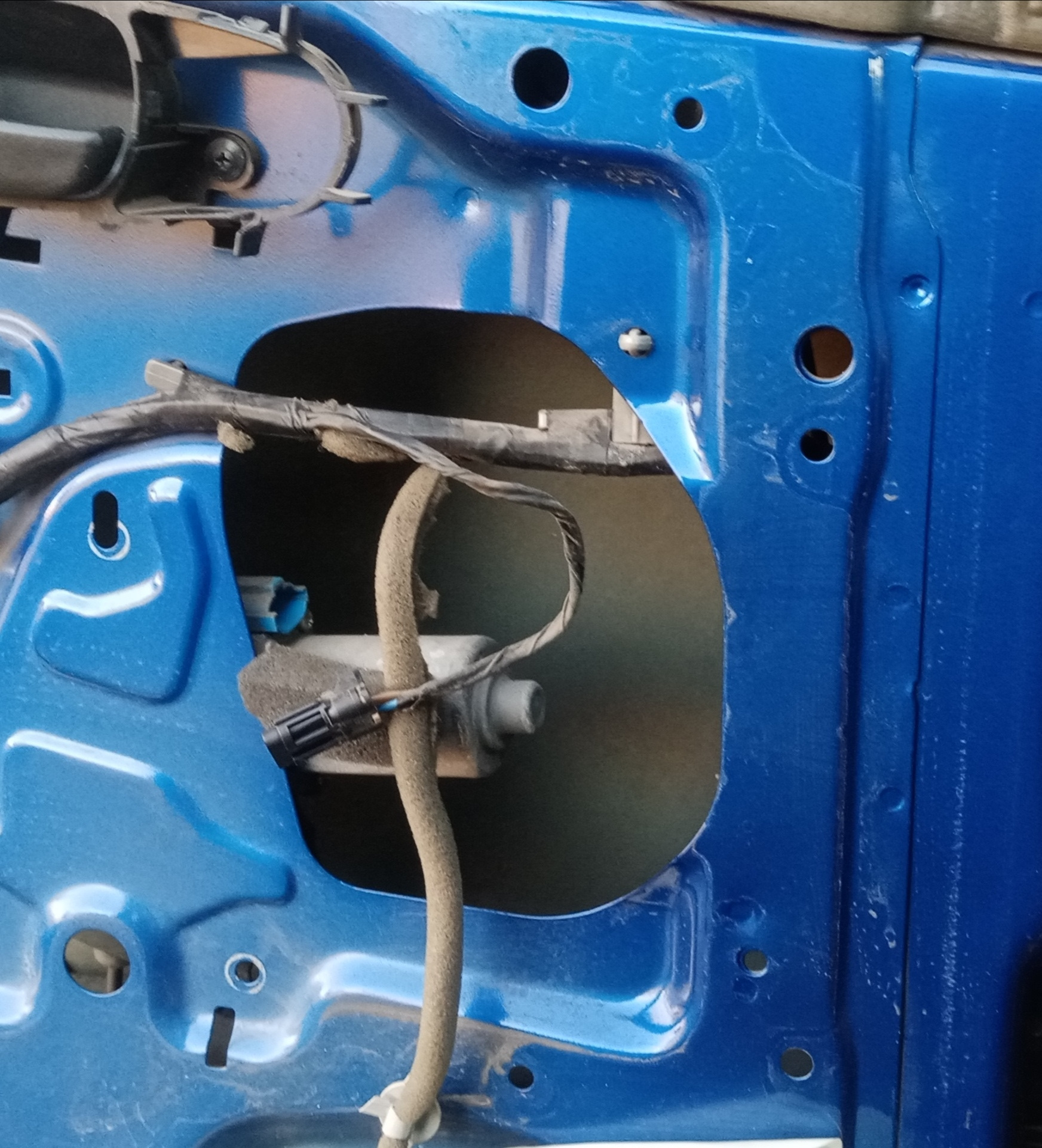 Отказал стеклоподъемник — Chevrolet Lacetti 5D, 1,6 л, 2009 года ...