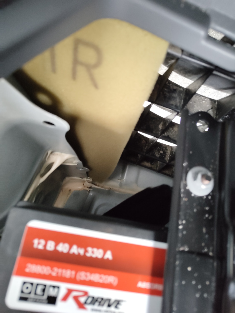 Фото в бортжурнале Toyota Prius Alpha