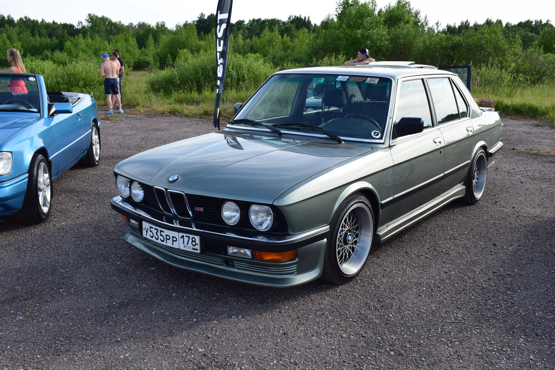 BMW m5 e28 акула