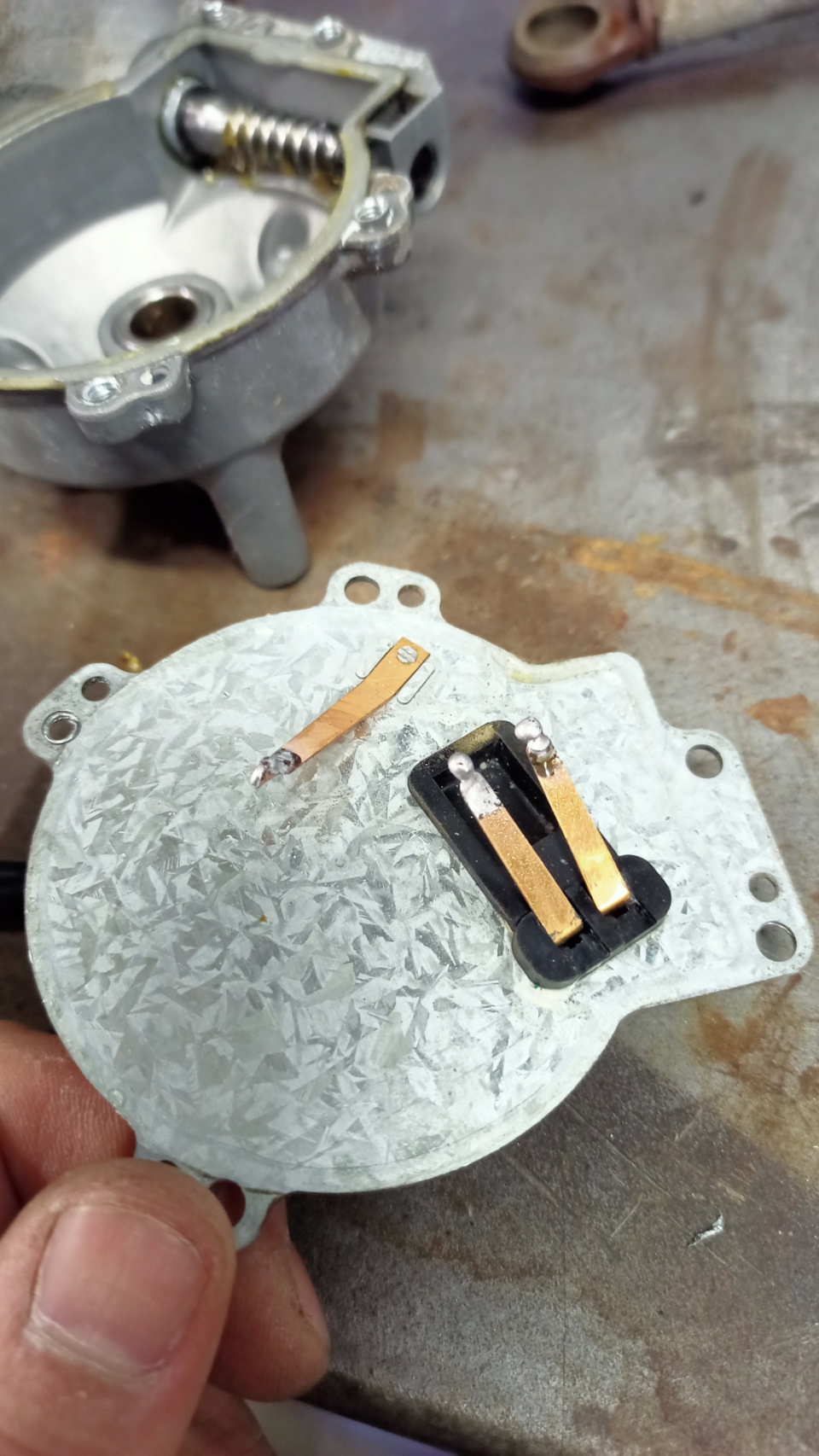 Ремонт механизма стеклоочистителя — Land Rover Freelander, 2,5 л, 2005 ...