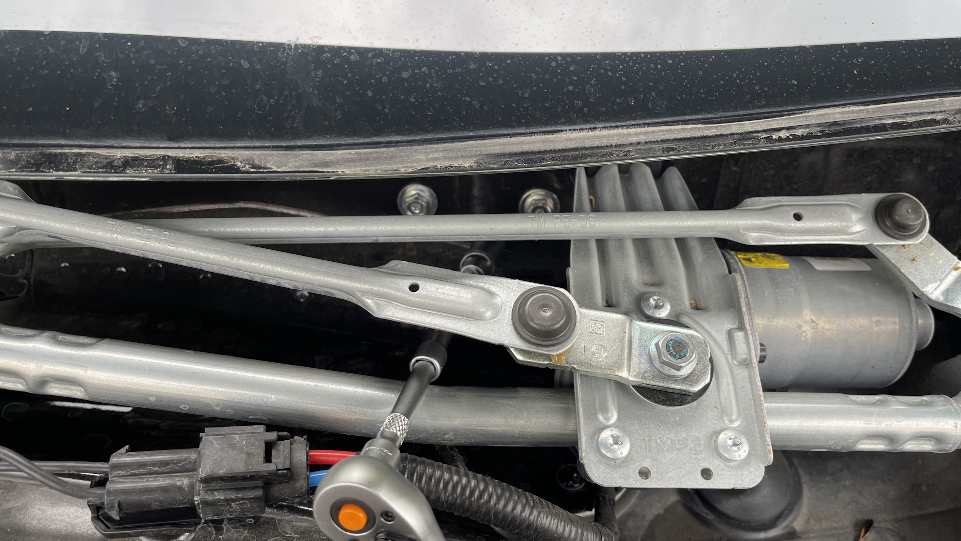 Треск, посторонний шум в области рулевой колонки — Hyundai Santa Fe (4G ...