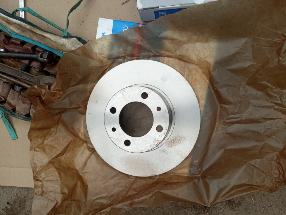 Ремонт ходовой (пружины ВАЗ 2110, замена стоек, колодок, продольных тяг ...