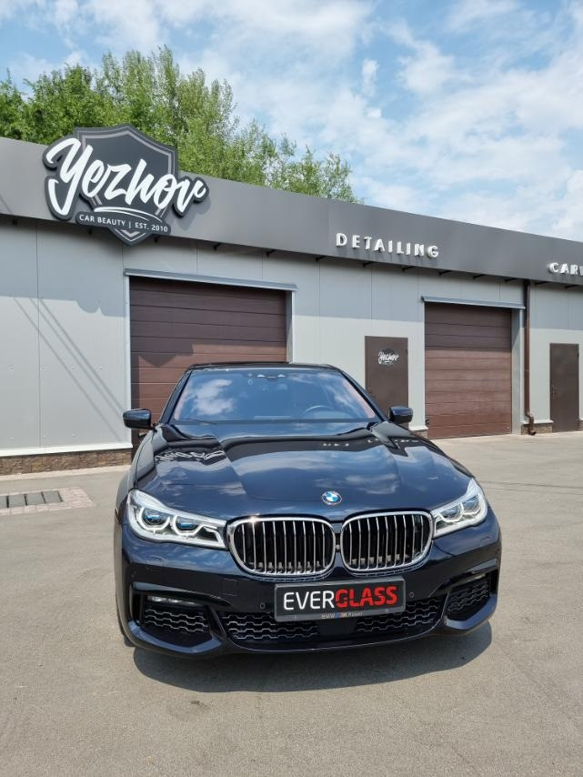 Поклейка всей машины в полиуретанновую плёнку плюс керамика — BMW 7 ...