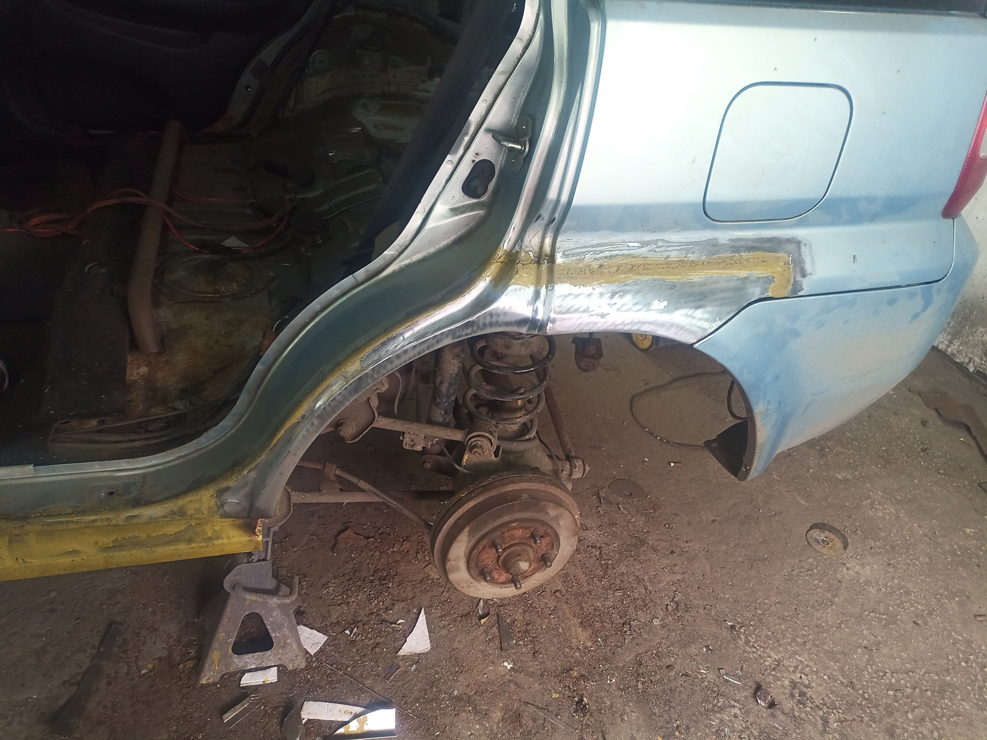 Задние арки honda hr-v 5door 1999-2006. Хонда hr-v 2005 пороги и арки. Задние ремонтные арки honda hrv 1. Ремкомплект арок хонда hr v 3 двери. Honda hr-v арки задние.
