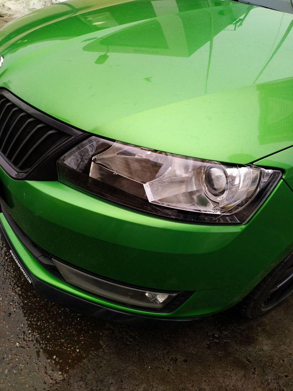 Как снять фару переднюю шкода рапид 1 Замена фар и стабилизатора. - Skoda Rapid (1G), 1,6 л, 2017 года визит на сервис