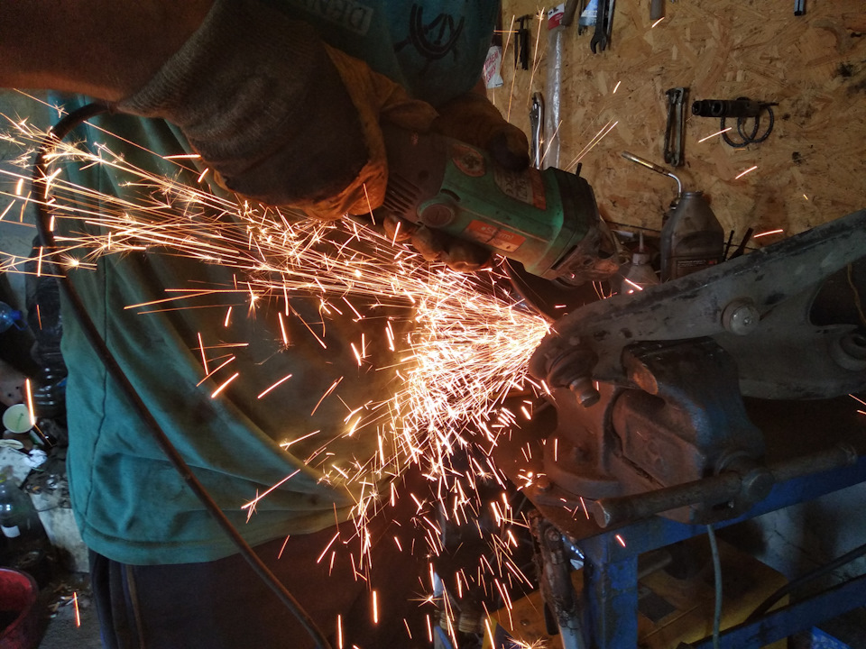 Фото в бортжурнале Dacia Logan (1G)