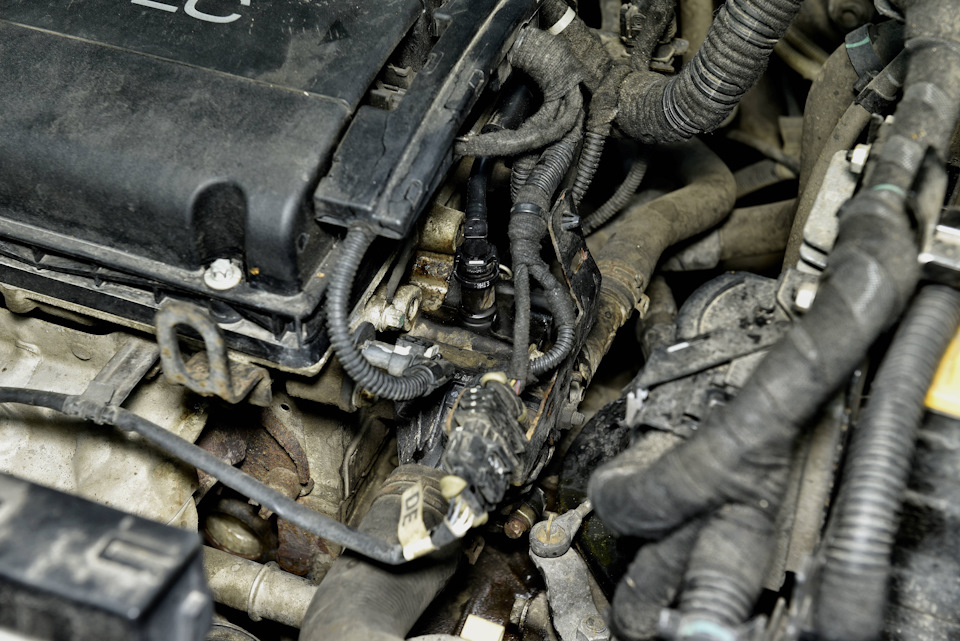 Opel astra J — Потекла трубка подогрева дроссельной заслонки, ставим ...