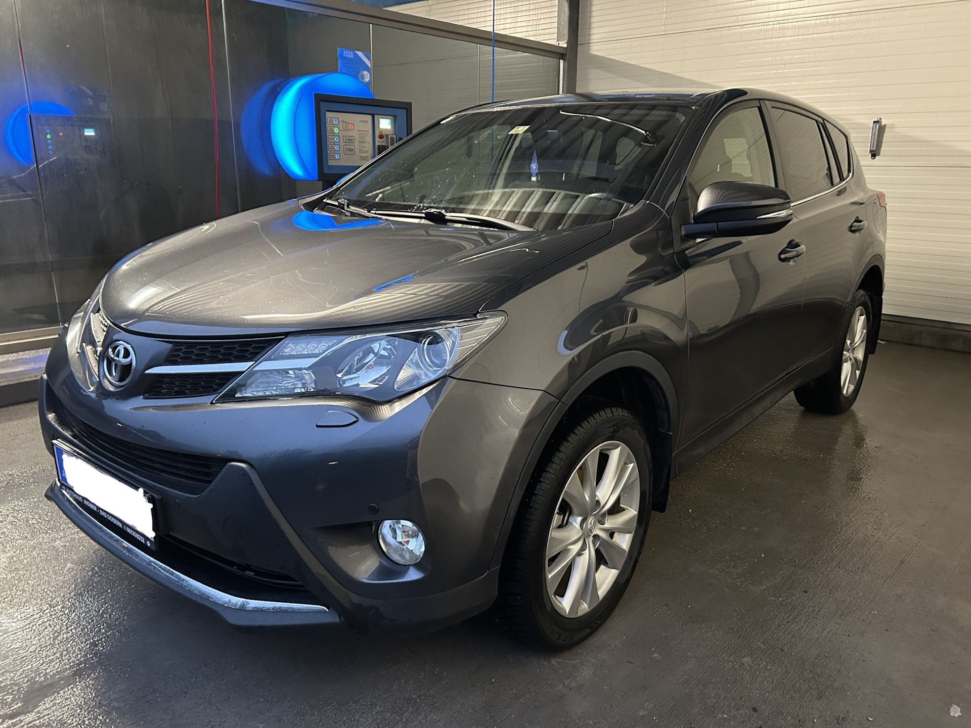 Опрос: Как часто вы меняете автомобиль? — Toyota RAV4 (IV), 2,2 л, 2013  года | наблюдение | DRIVE2