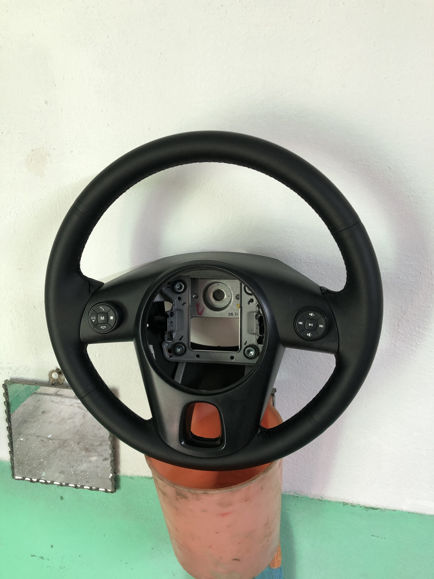 Обшивка руля — KIA Rio (2G), 1,4 л, 2010 года | своими руками | DRIVE2
