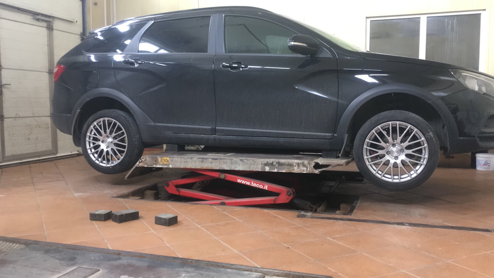 Диски Proma GT — Lada Vesta SW Cross (1G), 1,6 л, 2020 года | колёсные ...