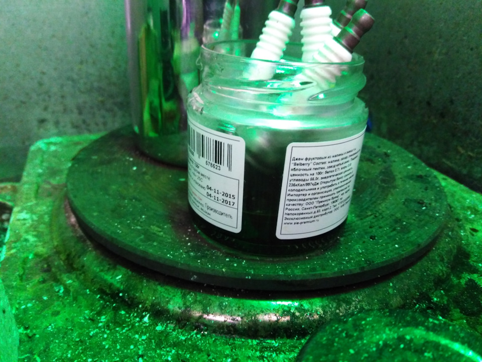 Чистим свечи димексидом — Nissan X-Trail I (t30), 2 л, 2005 года ...