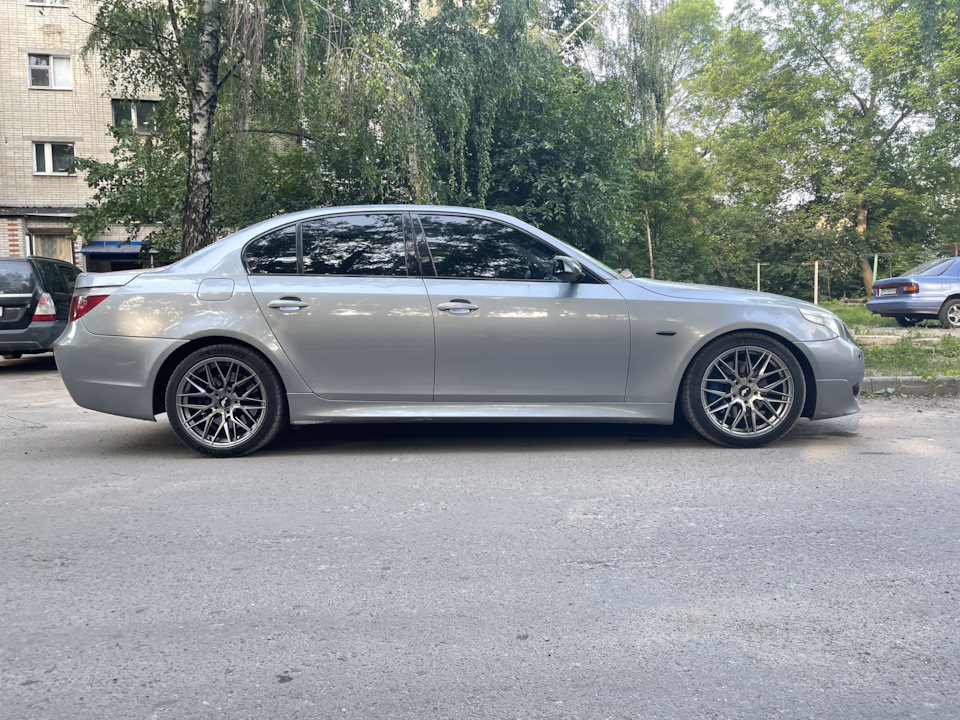 Диски разноширь Japan Racing — BMW 5 series (E60), 3 л, 2003 года ...