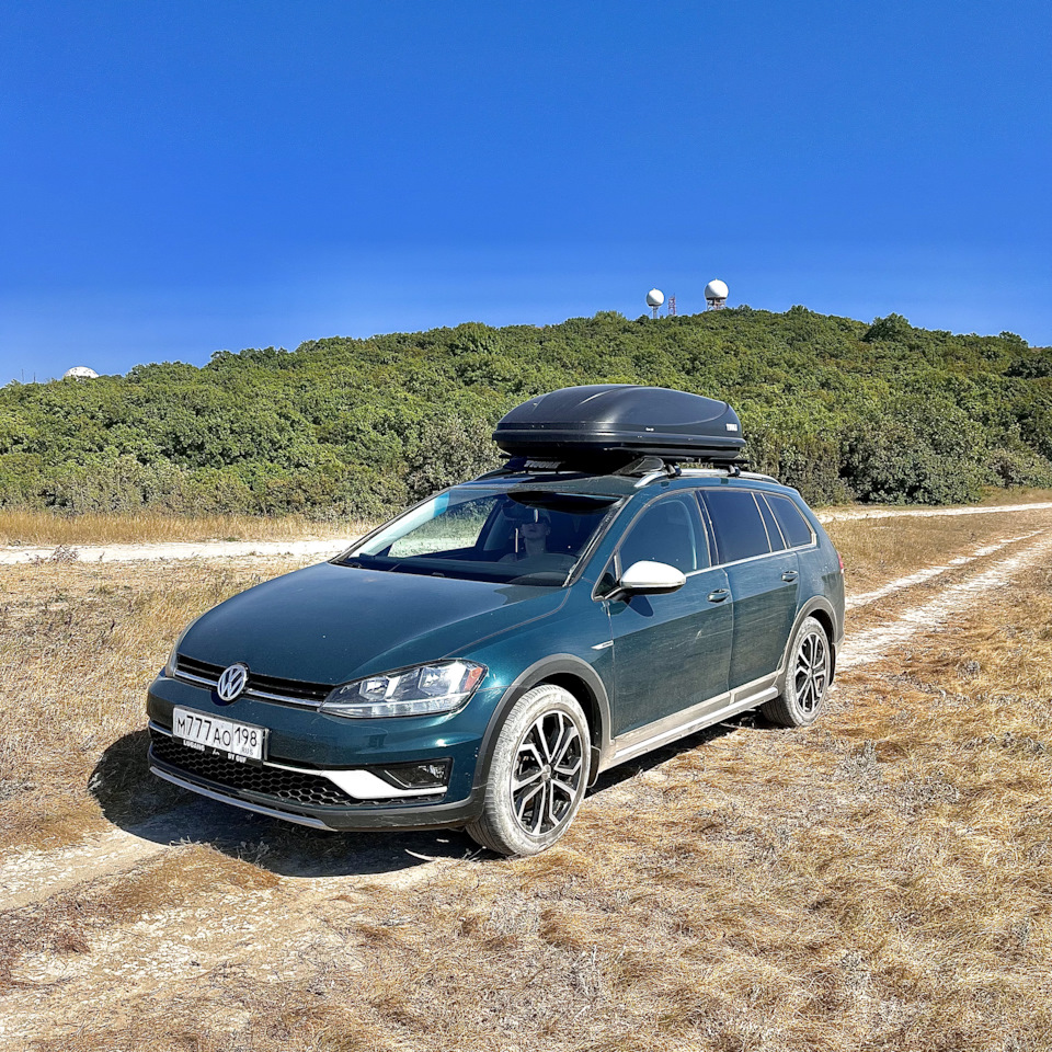 Лысая гора заставит полысеть даже с 4motion😬 — Volkswagen Golf Alltrack  (Mk7), 1,8 л, 2019 года | покатушки | DRIVE2