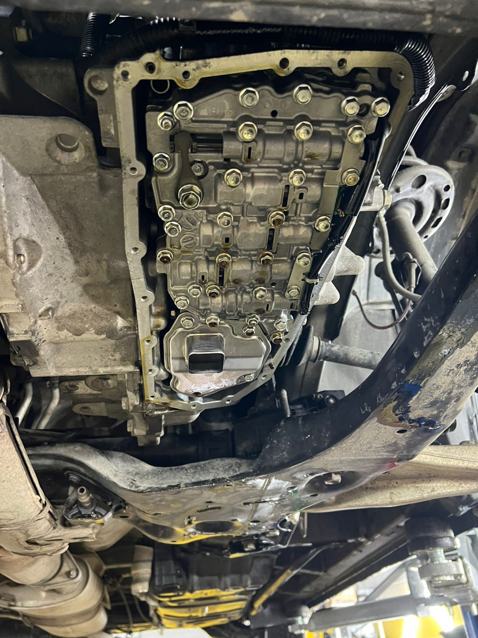 Фото в бортжурнале Nissan Elgrand (E52)