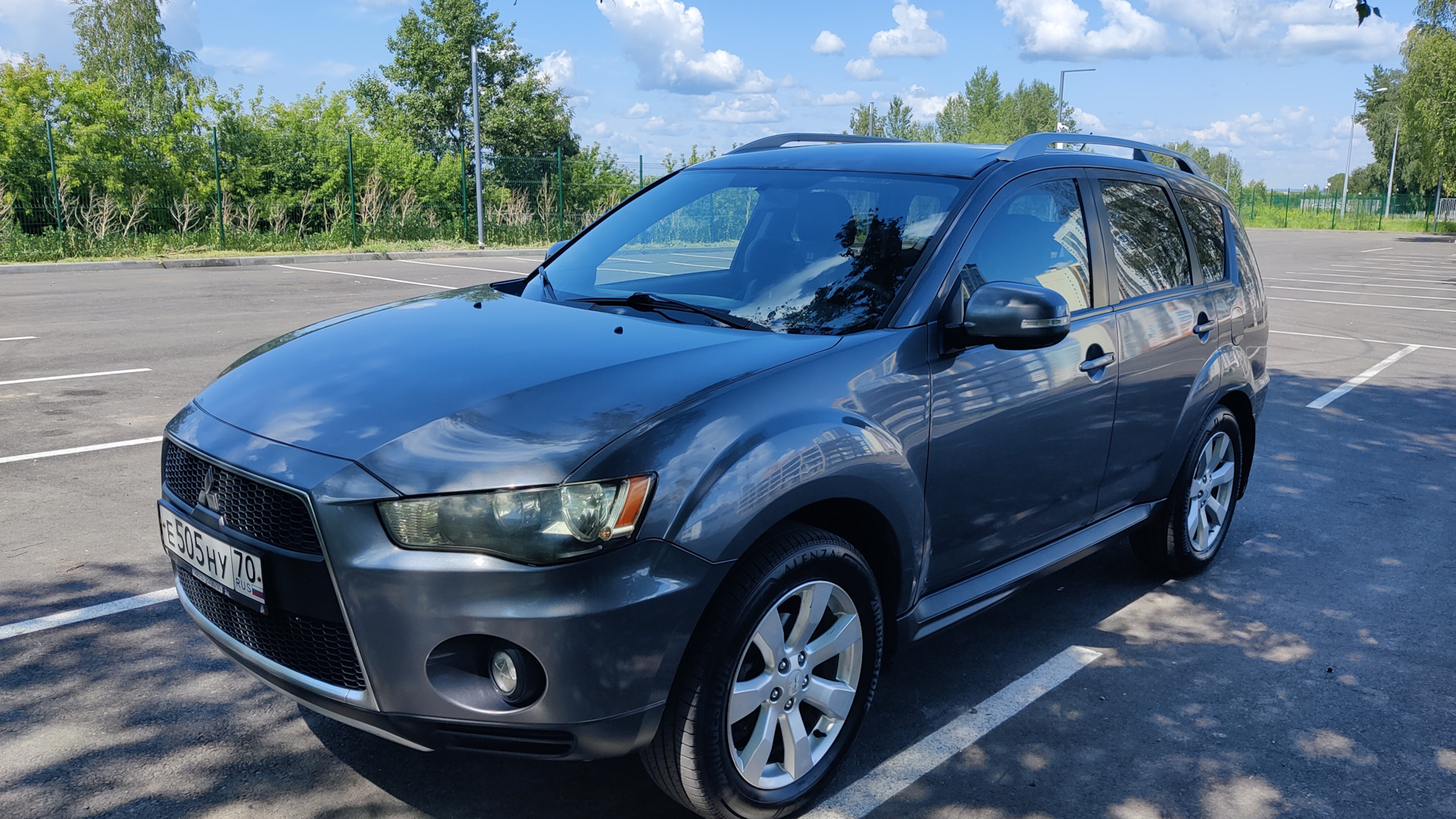 Mitsubishi Outlander XL 2.4 бензиновый 2010 | на DRIVE2