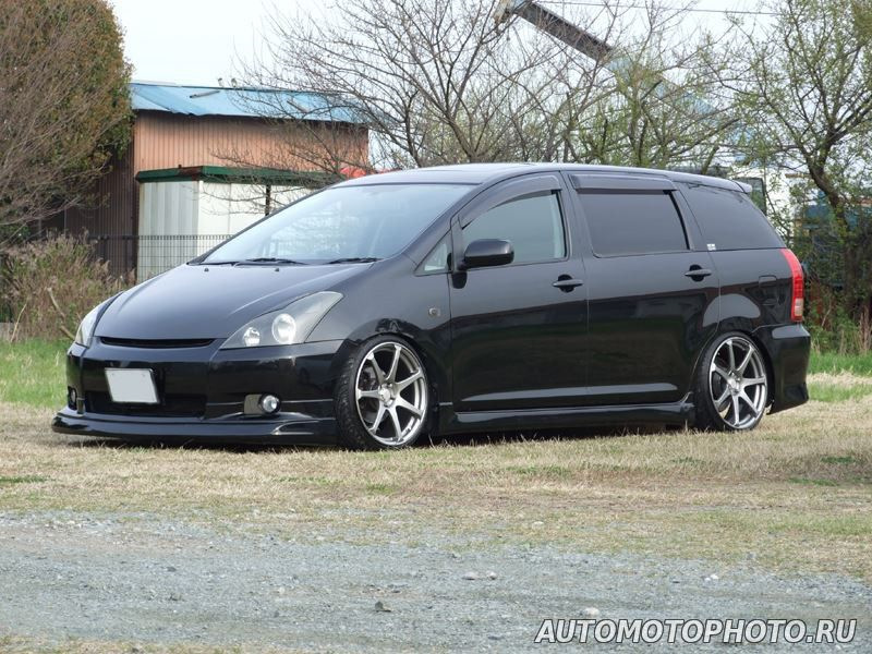 Toyota Wish stancenation