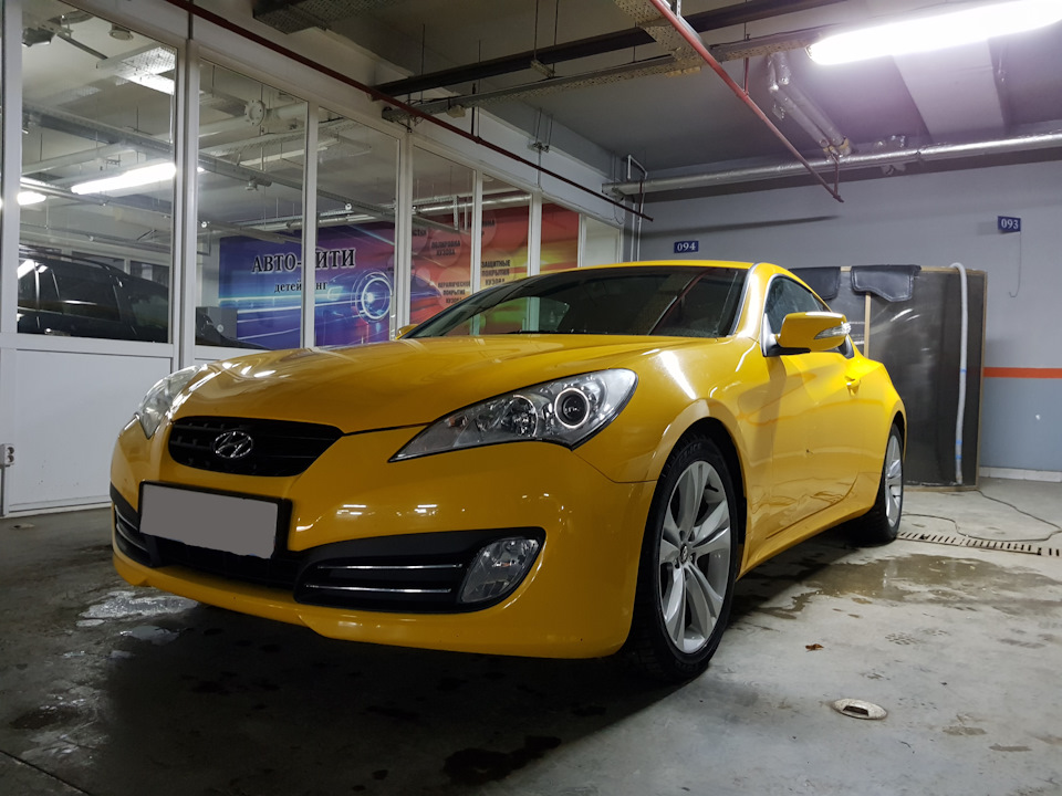 Hyundai Genesis Coupe Р¶РµР»С‚С‹Р№