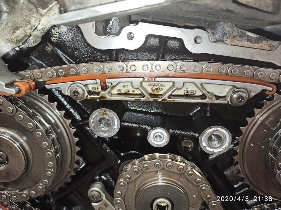 Правильно — Audi Q7 (1G)