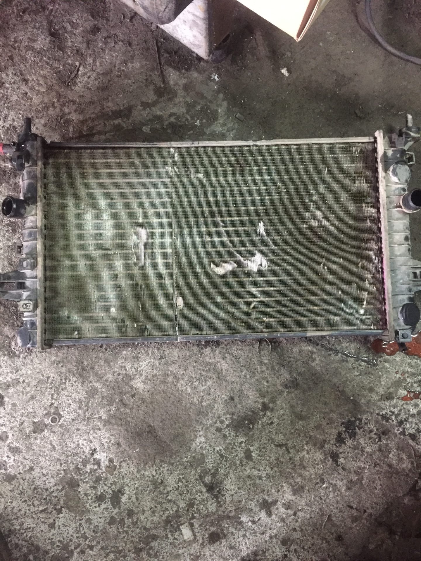 Замена радиатора Опель Астра H — Opel Astra H, 1,6 л, 2013 года ...