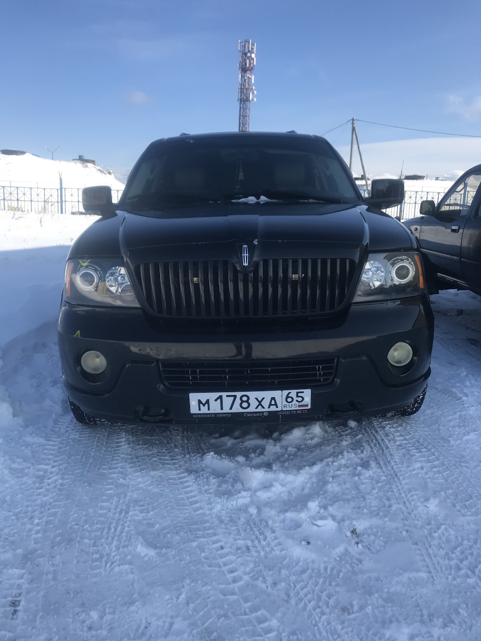 Штатная оптика — Lincoln Navigator (2G), 5,4 л, 2005 года | тюнинг | DRIVE2