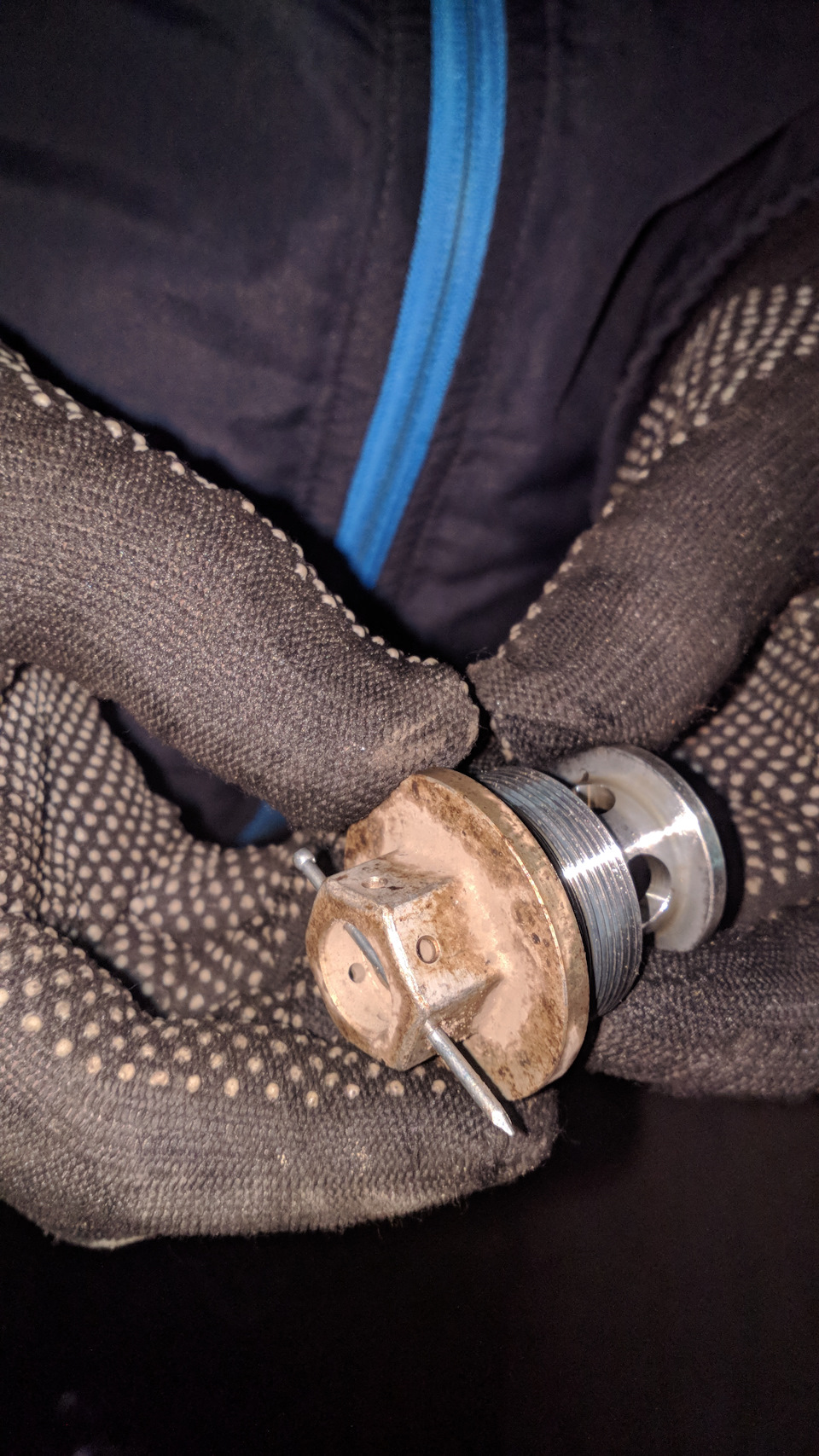 Фото в бортжурнале Toyota Land Cruiser 200