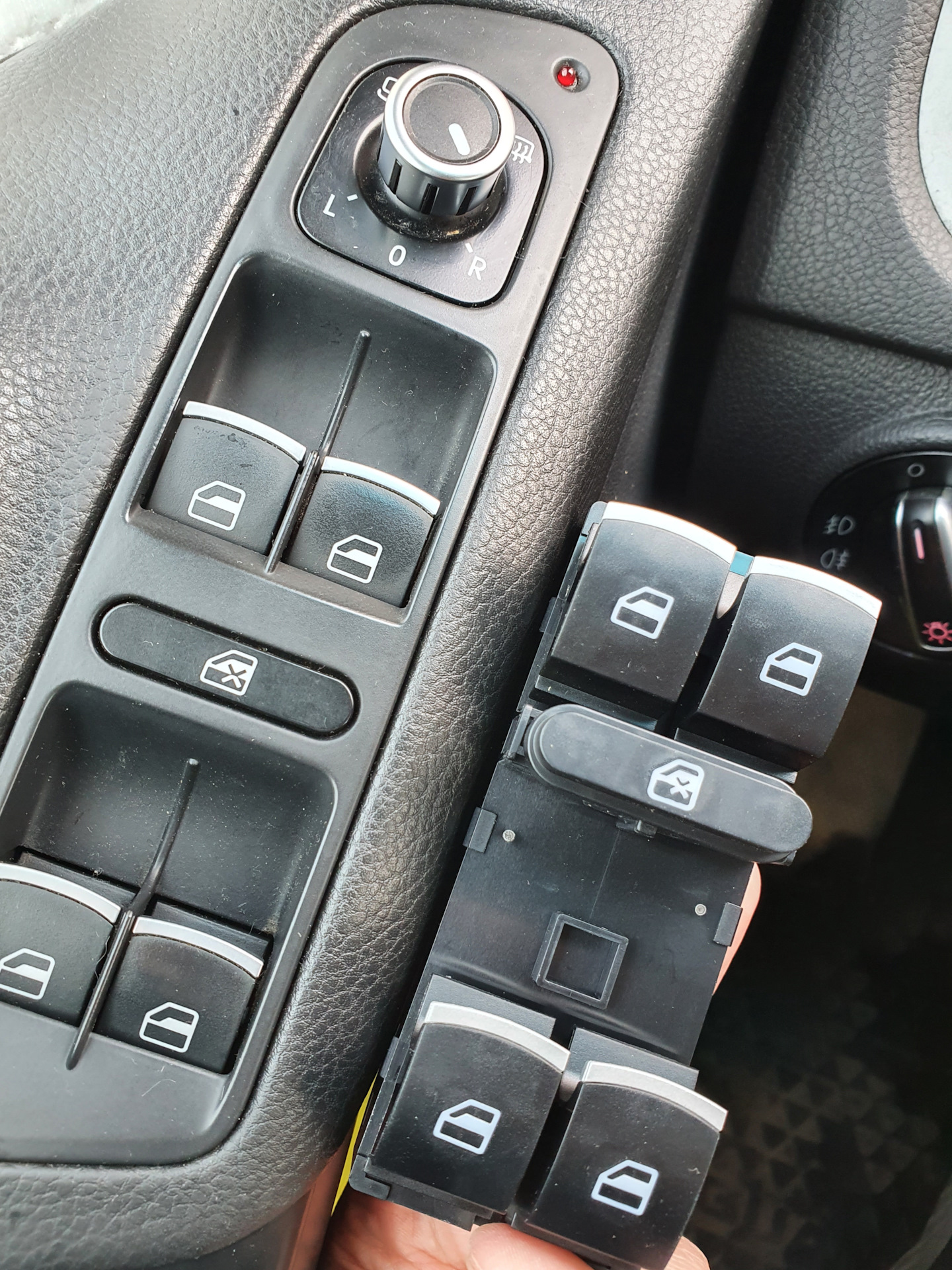 Блок управления стеклаподъёмником — Volkswagen Tiguan (1G), 2 л, 2012 ...