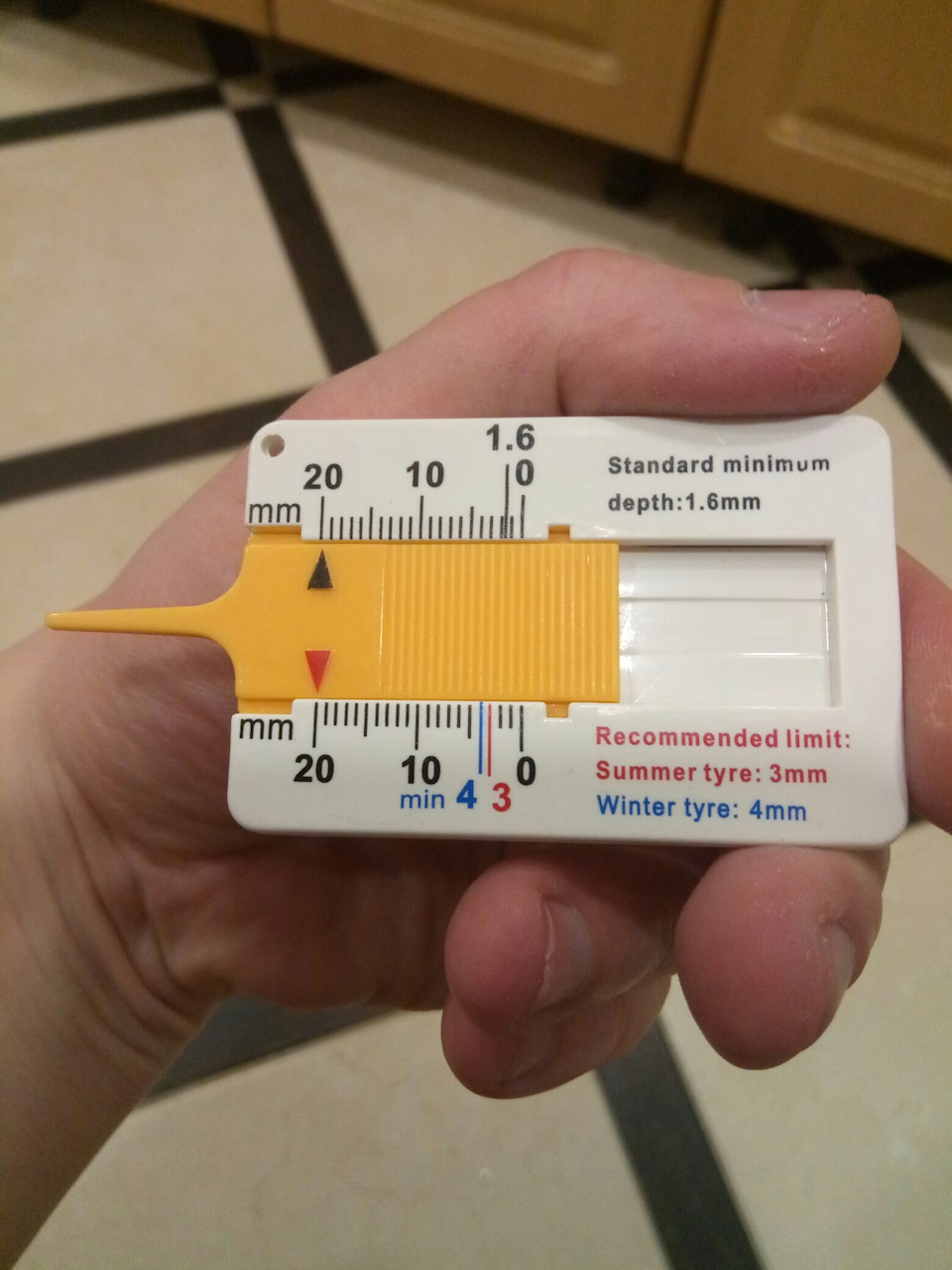 Остаток протектора！ — Skoda Octavia A4 Mk1, 1,6 л, 2008 года | шины ...