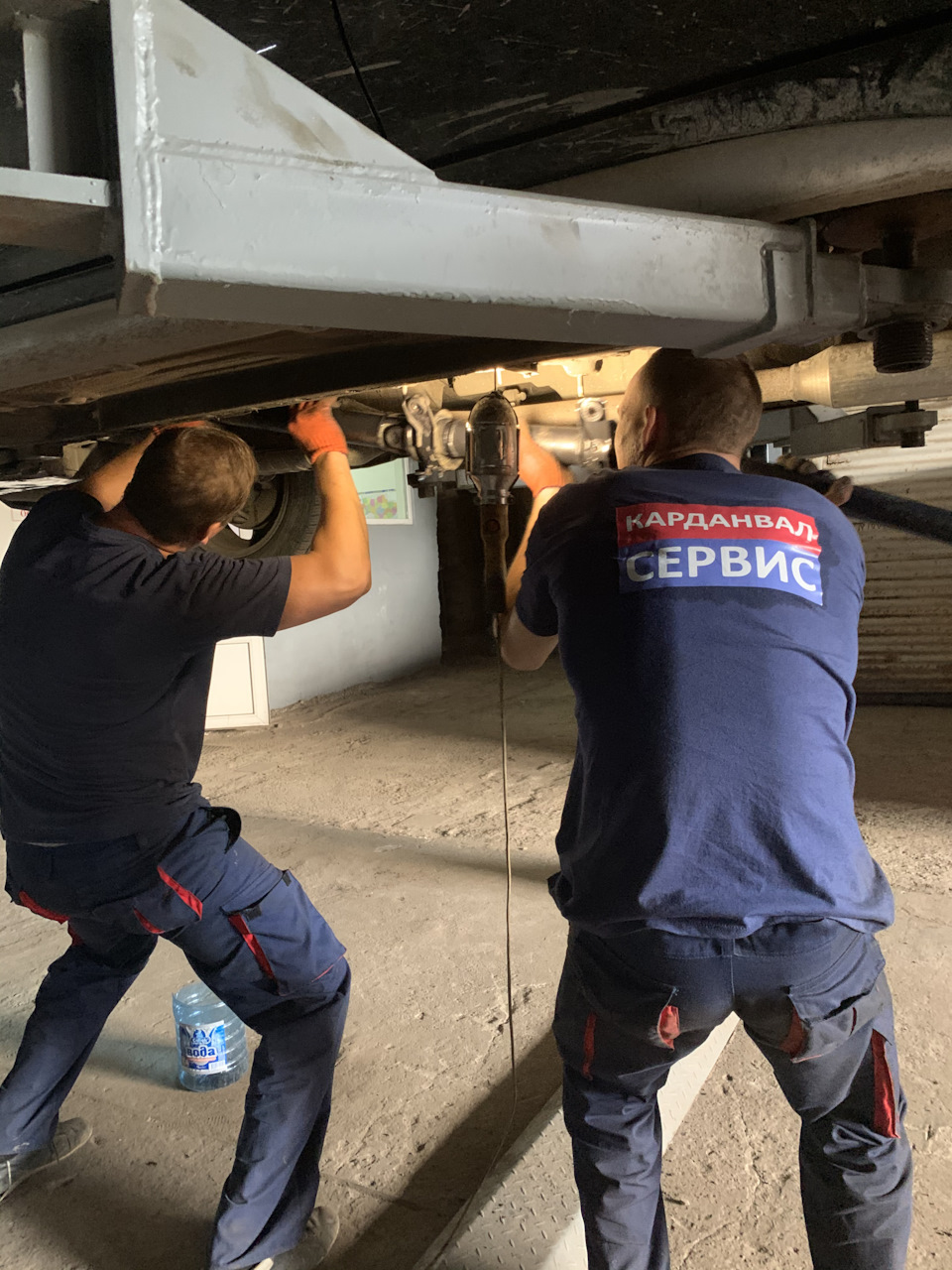 Что гудит и воет?! Раздатка?! А вот и нет. — Mitsubishi Outlander (1G ...