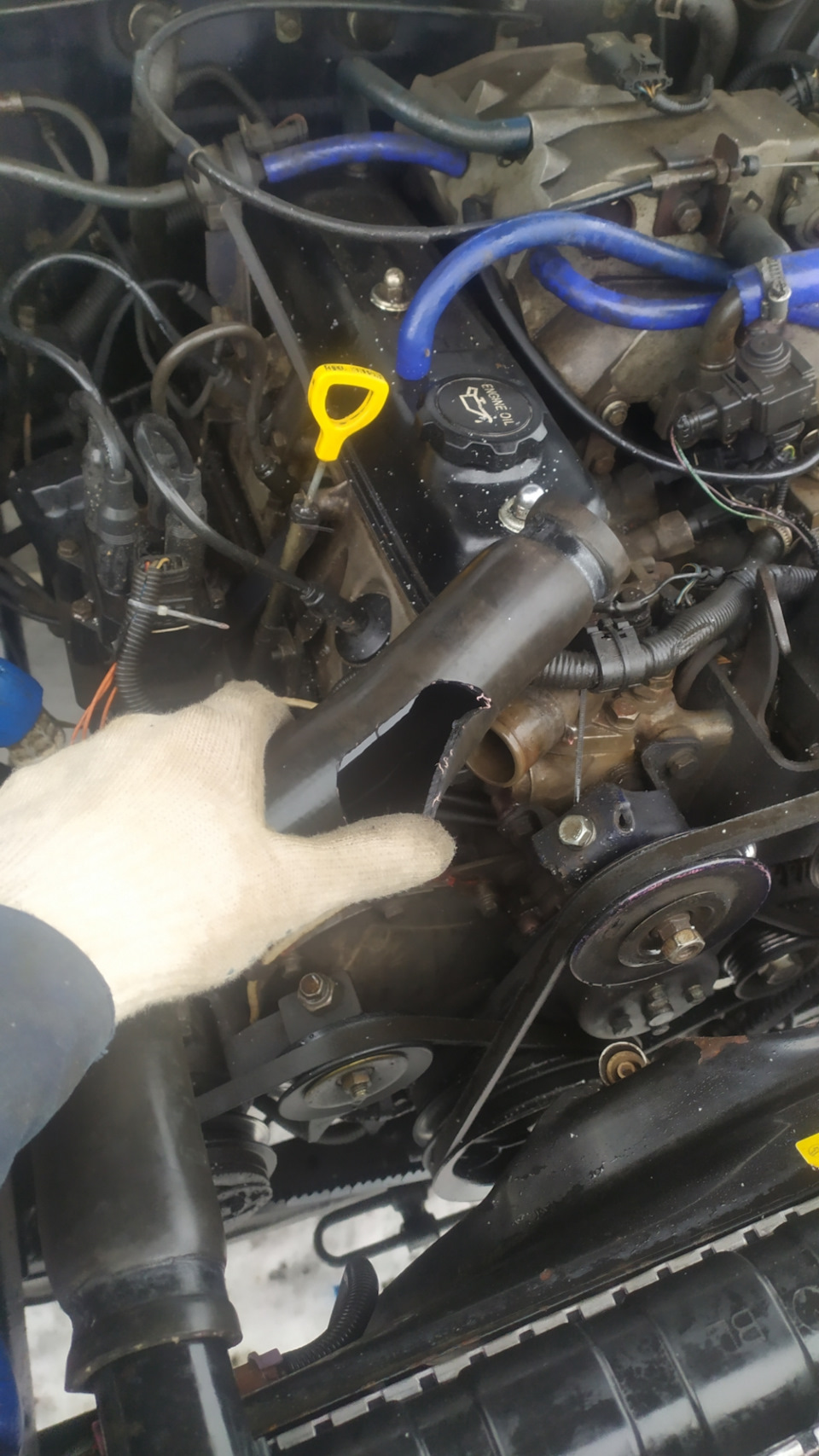 Лопнул патрубок радиатора. Ремонт в полевых условиях — Great Wall Safe ...