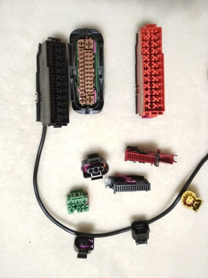 Разъемы VAG Audi Fakra аудио оптика AMI MMI RNS RCD на Audi A4 (B7 ...