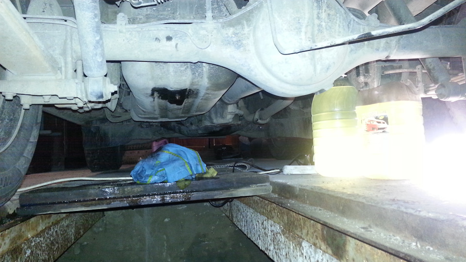 промывка топливного бака. промывка форсунок. — Mitsubishi L300, 2,5 л ...