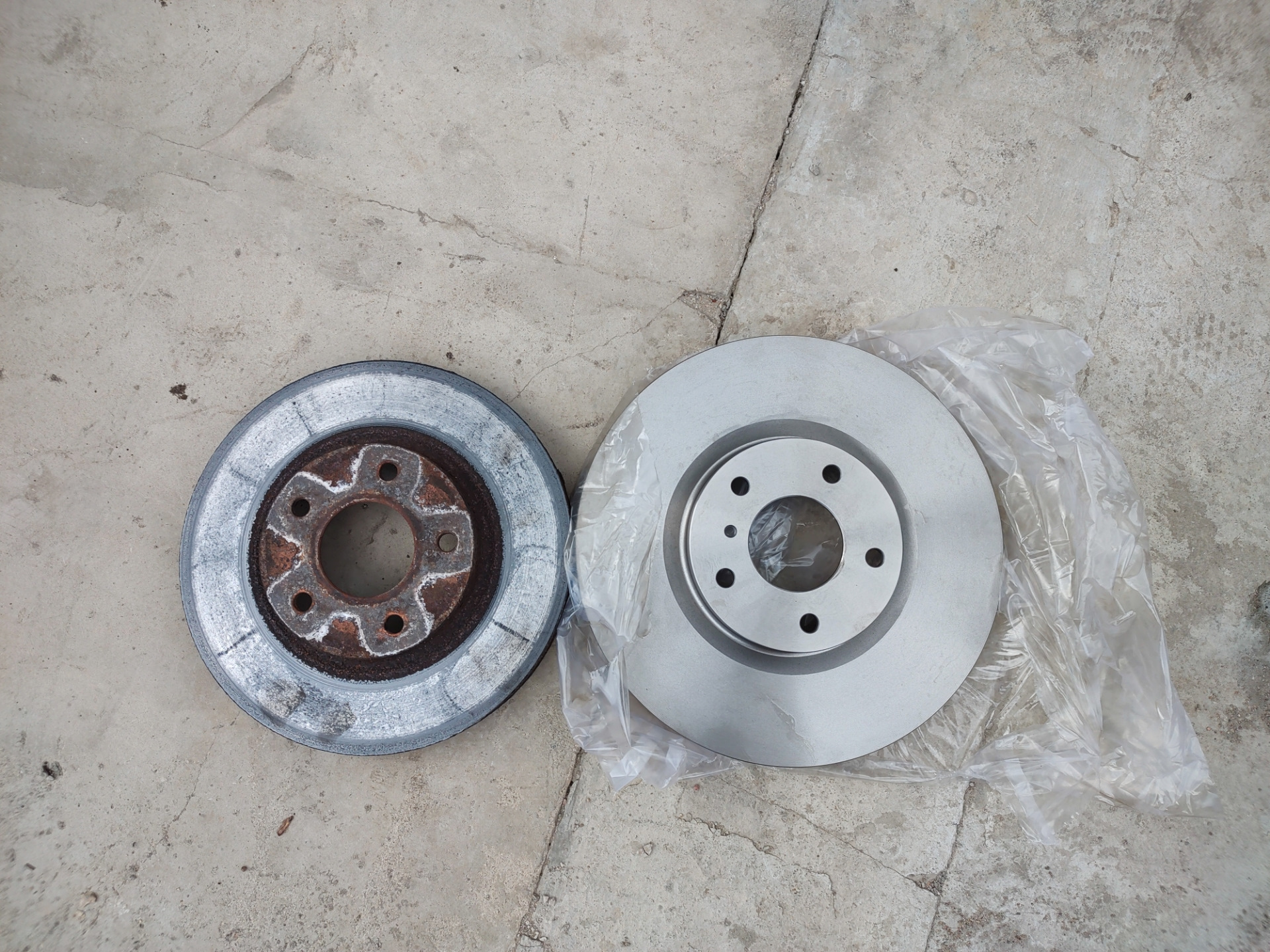 Большие тормоза — Nissan Quest (3G), 3,5 л, 2007 года тюнинг DRIVE2