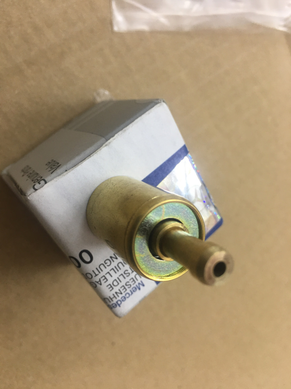 メル47004 Купить Электронный ключ Toyota Land Cruiser 200 в Москве по