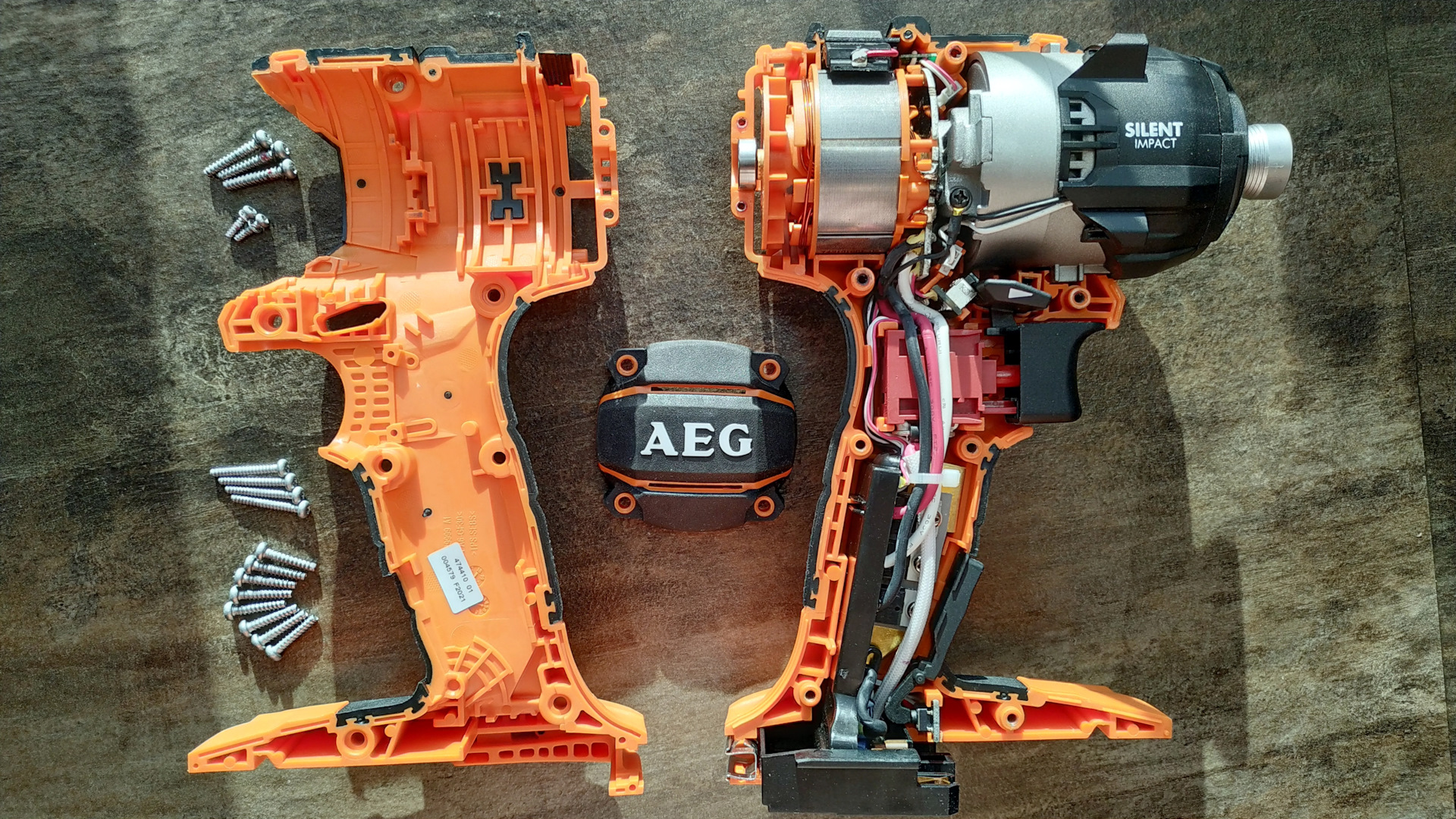 Bss18sbl 0 aeg. Импакт аег. импакт винтоверт. aeg bss 4806. самый компактный импакт.