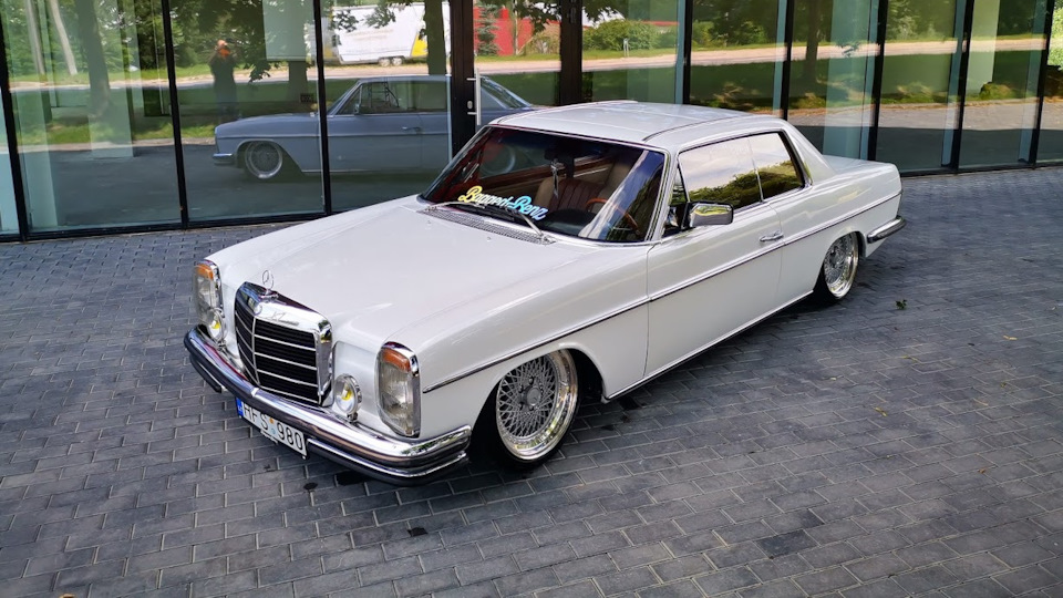 Orijinal W114 Mercedes-Benz 230.6 Klasikotom.com Klasik Otomobil