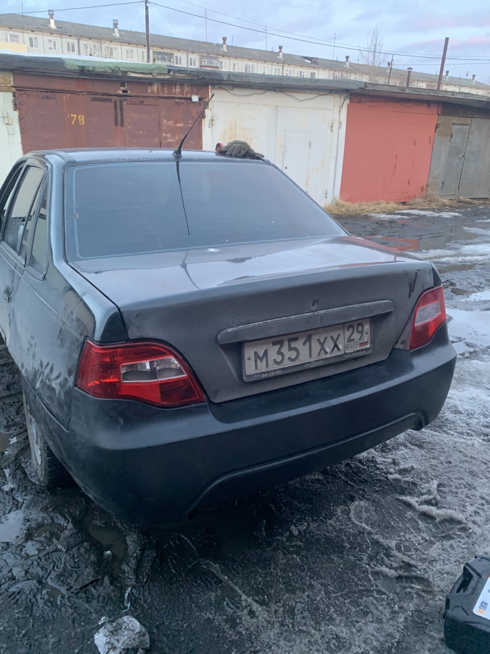 Замена заднего бампера, усилителя и демпфера — Daewoo Nexia (N150), 1,5 ...