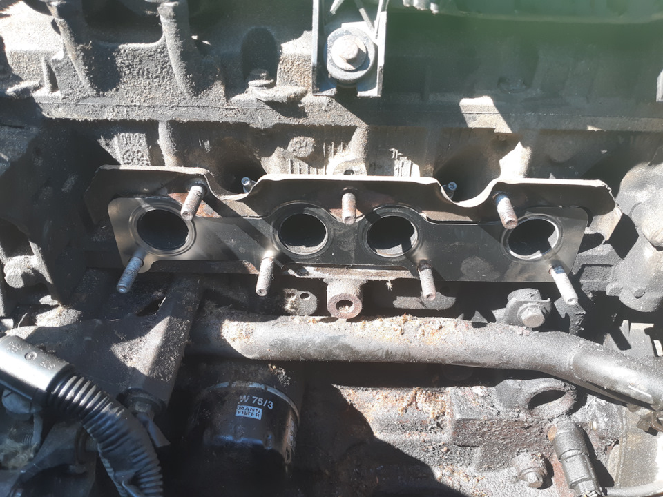 Обломило шпильку — Renault Sandero 1G, 1,4 л, 2011 года | своими руками ...