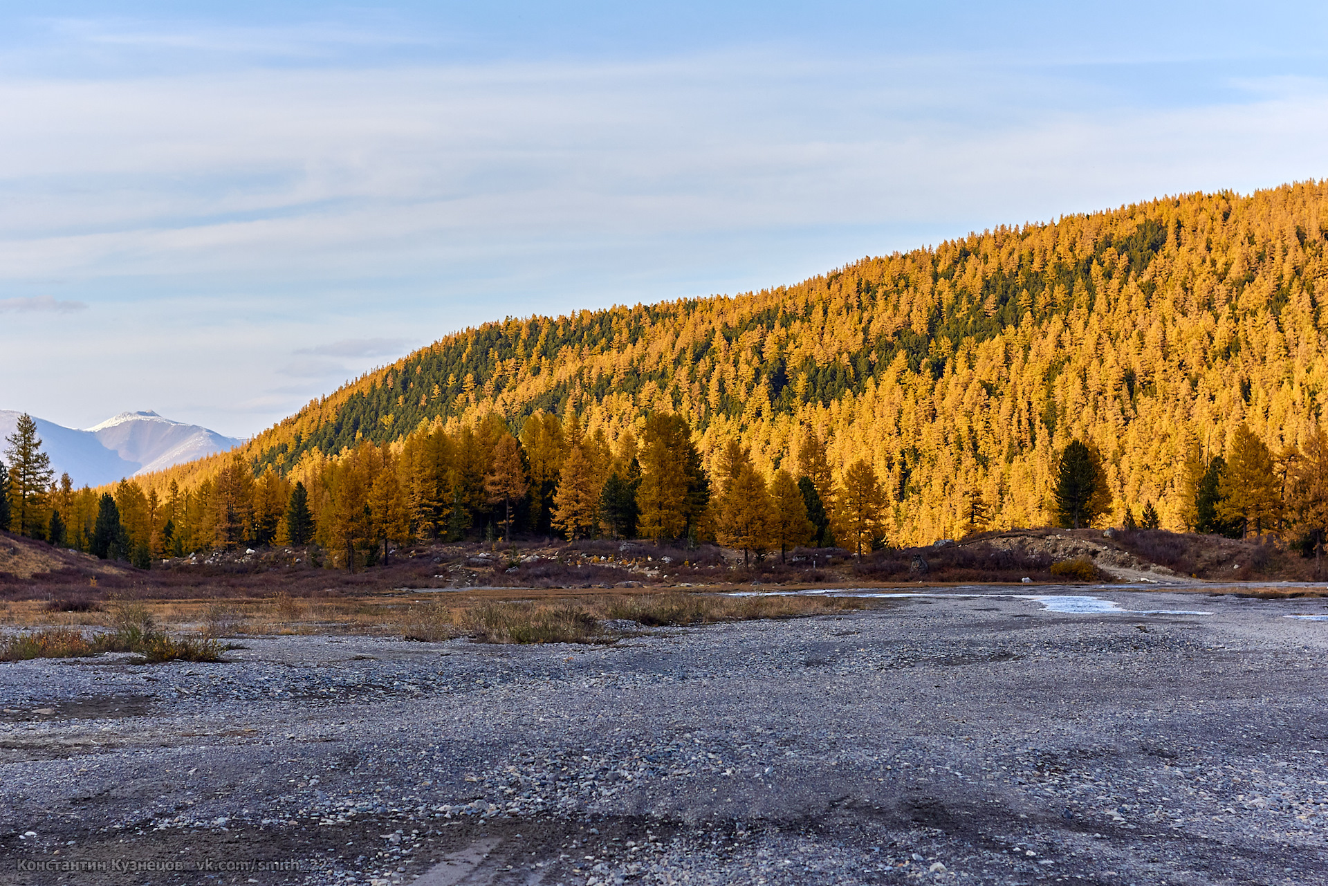 Погода на алтае в сентябре. Фото туристов на алтае в сентябре. Горный алтай осенью. Горный алтай в сентябре. Горный алтай август.