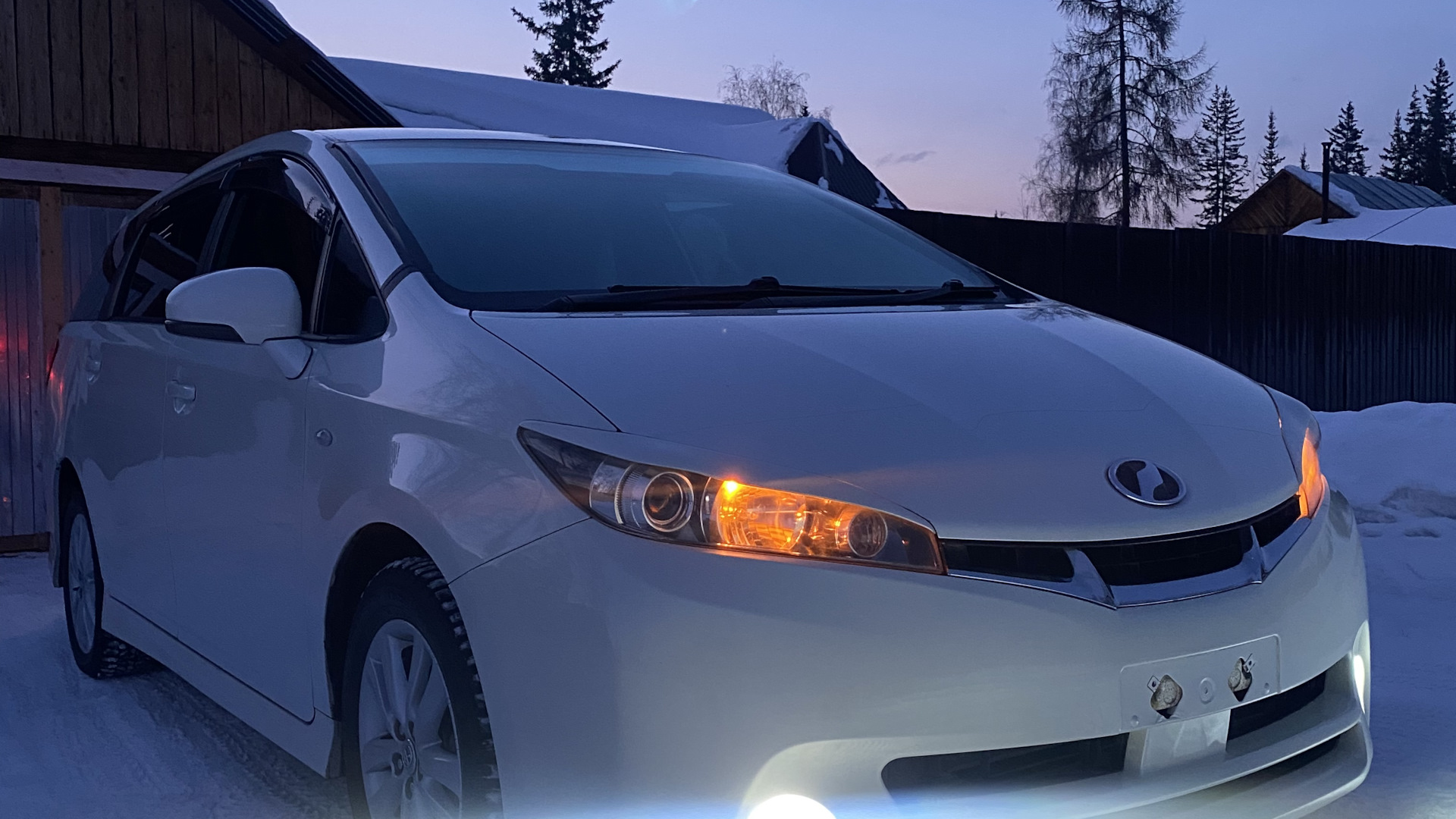 Toyota Wish (AE20) 1.8 бензиновый 2010 | Перламутр на DRIVE2