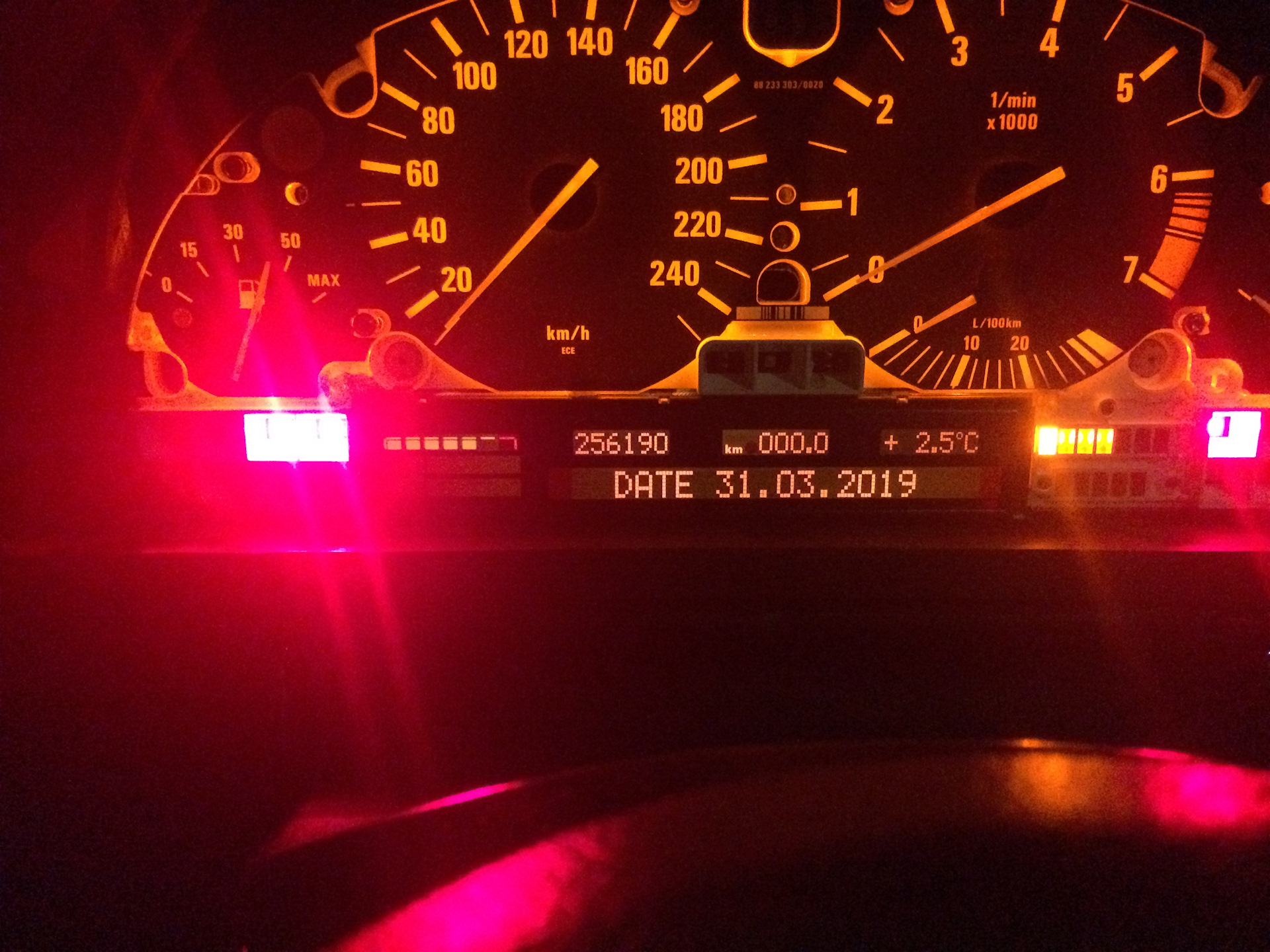 Замена шлейфа дисплея приборной панели — BMW 5 series (E39), 3 л, 2001 ...