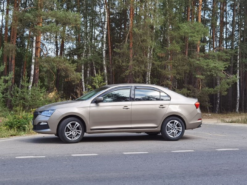 v — Skoda Rapid (2G)