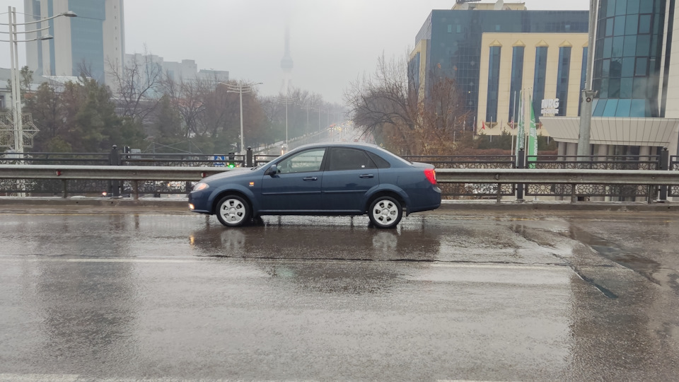 Chevrolet Lacetti CDX новенькая игрушка...