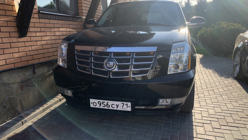 Накладка под номер на передний бампер да или нет — Cadillac Escalade ...