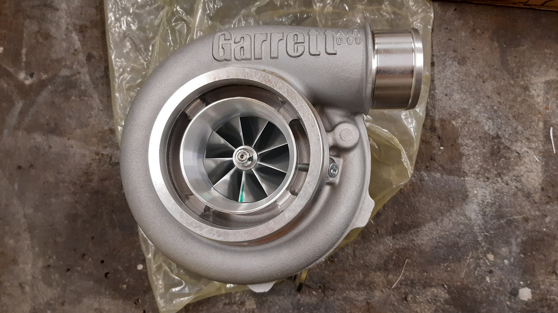 Отличия турбины. Garrett 3076 gen2. Gtx3076 gen2. Garrett gtx3076r 0.60a/r Tial. Турбина Гаррет 3076 ген 2.