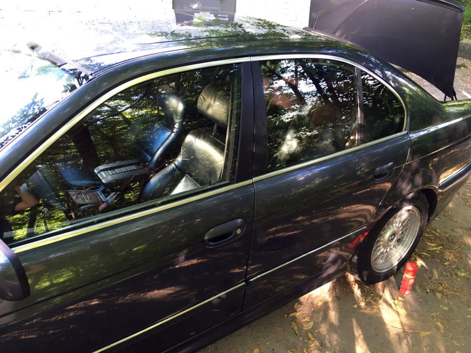 Фото в бортжурнале BMW 5 series (E39)