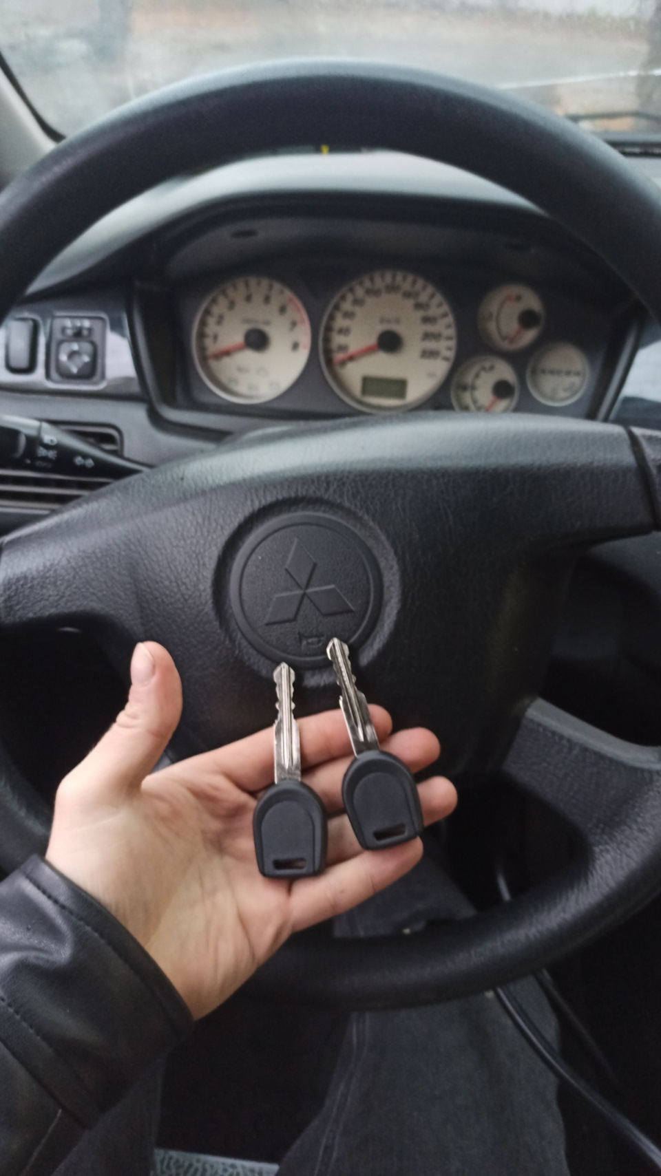 Восстановление ключей при полной утере Mitsubishi Lancer 9 — Андрей Пифон  на DRIVE2