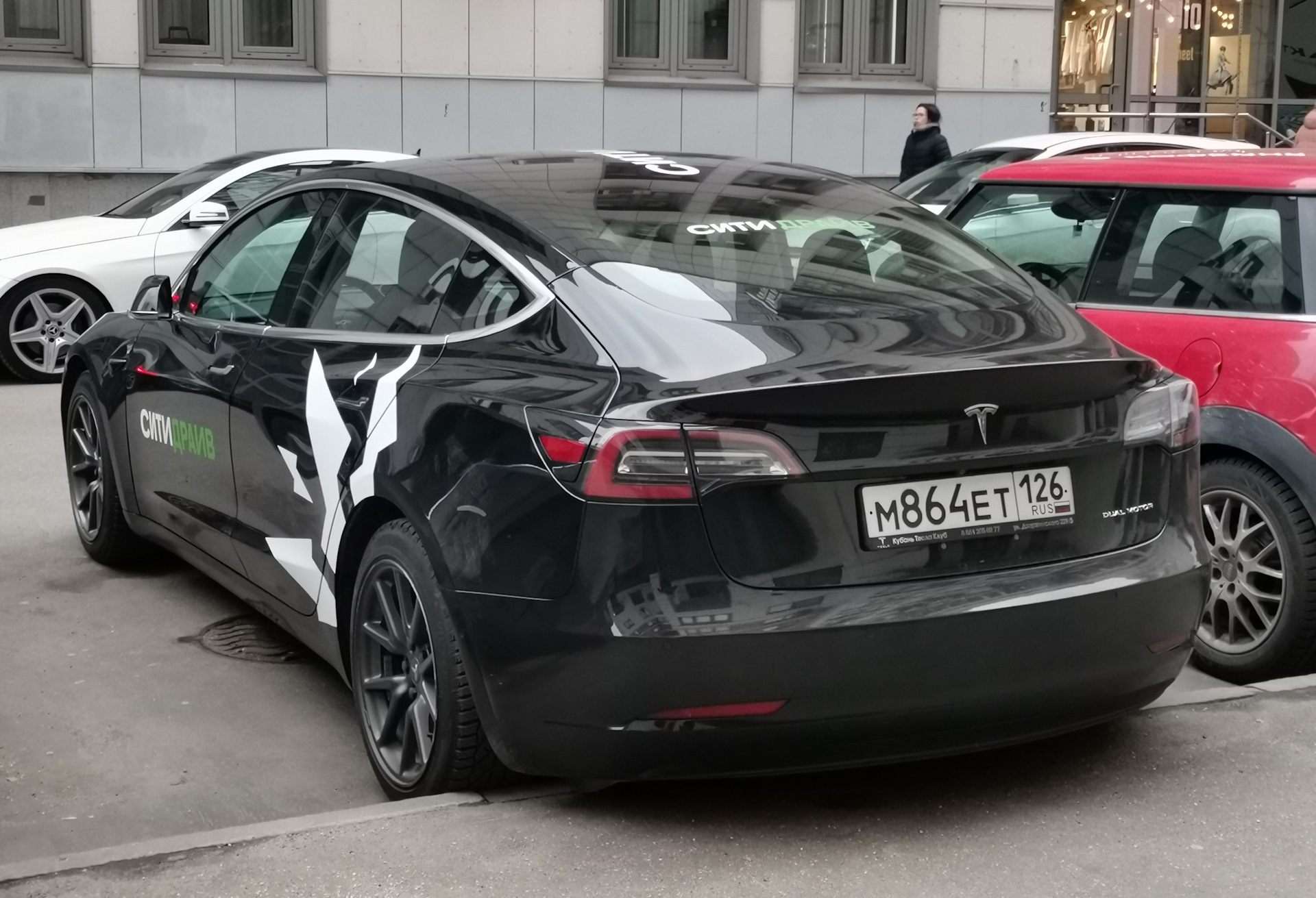 tesla 3