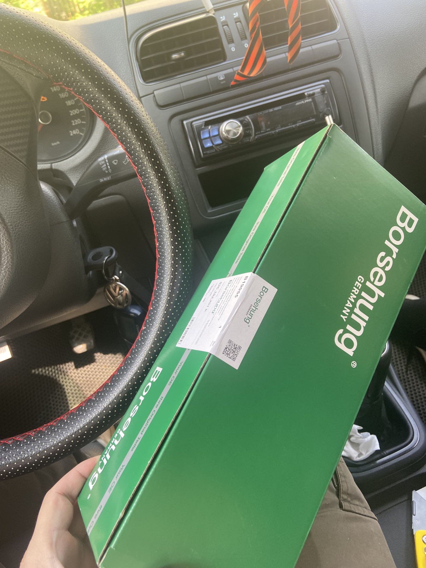 Замена клапана вкг — Volkswagen Polo Sedan, 1,6 л, 2012 года | запчасти ...