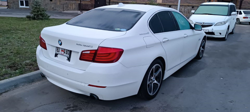 BMW F10 535 гибрид Разбор Япония на BMW 5 series (F10). Б/у | 999 999 ...