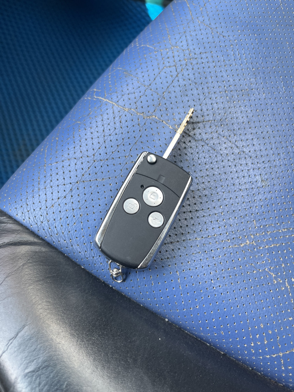 Выкидной ключ с алиэкспресс — Honda Accord (7G), 2 л, 2006 года ...